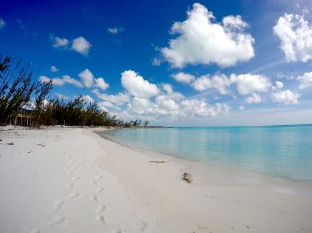 stage Bahamas Blue Hole